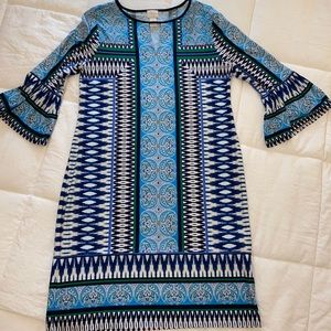 Chicos Blue Green Slinky Dress Size 1 8-10 Women Career Knew Length Paisley